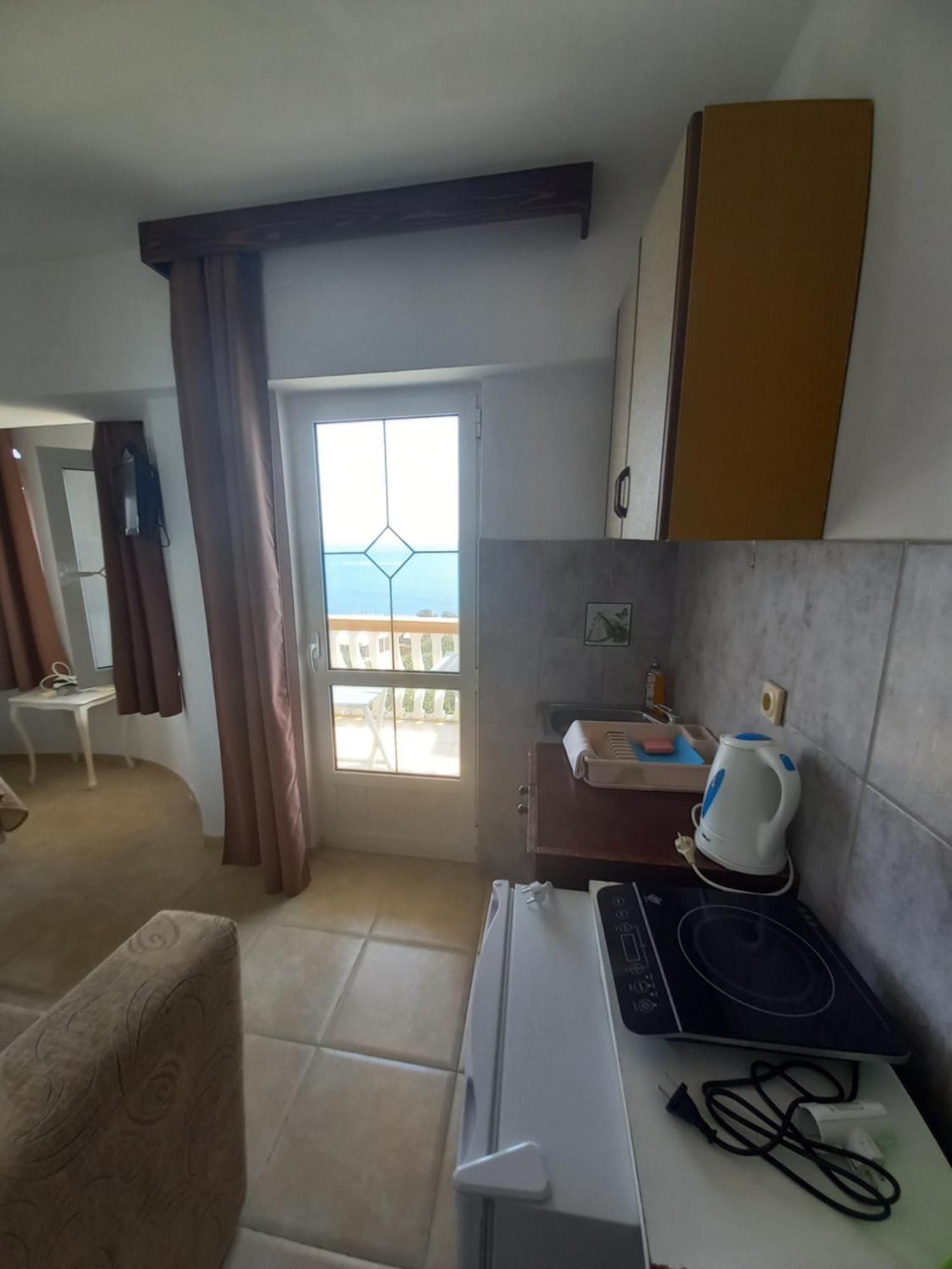 Apartments & Rooms Villa Anastasija Ulcinj Esterno foto