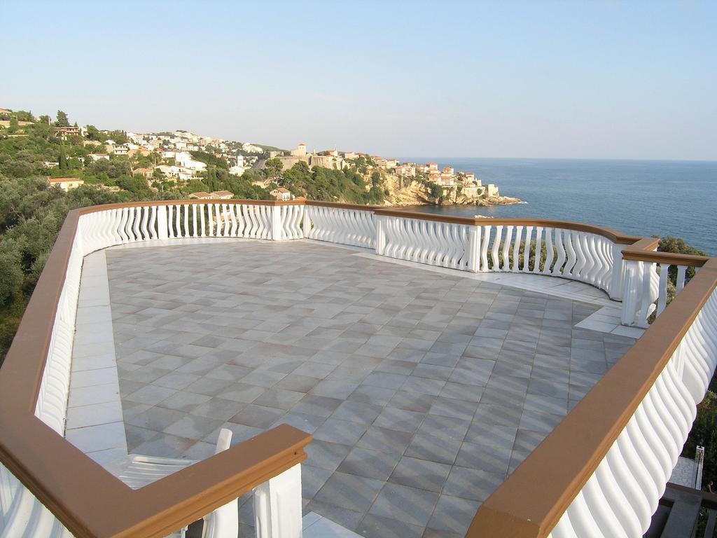 Apartments & Rooms Villa Anastasija Ulcinj Esterno foto