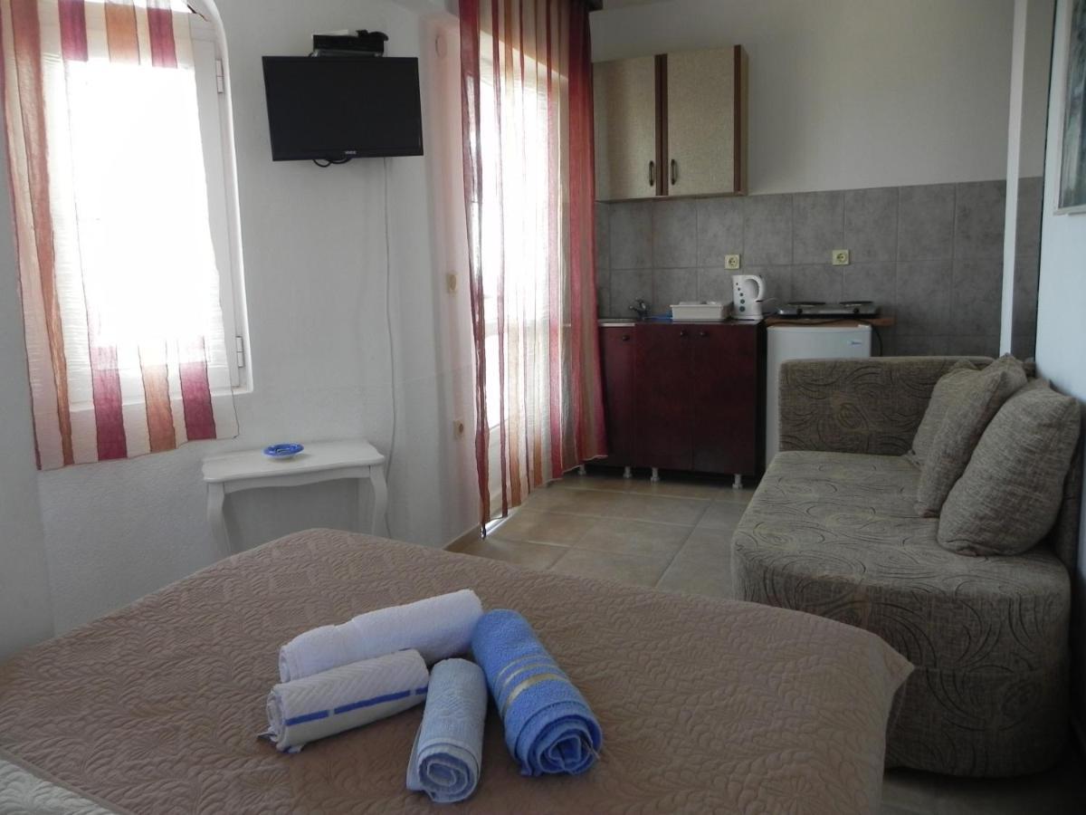 Apartments & Rooms Villa Anastasija Ulcinj Esterno foto